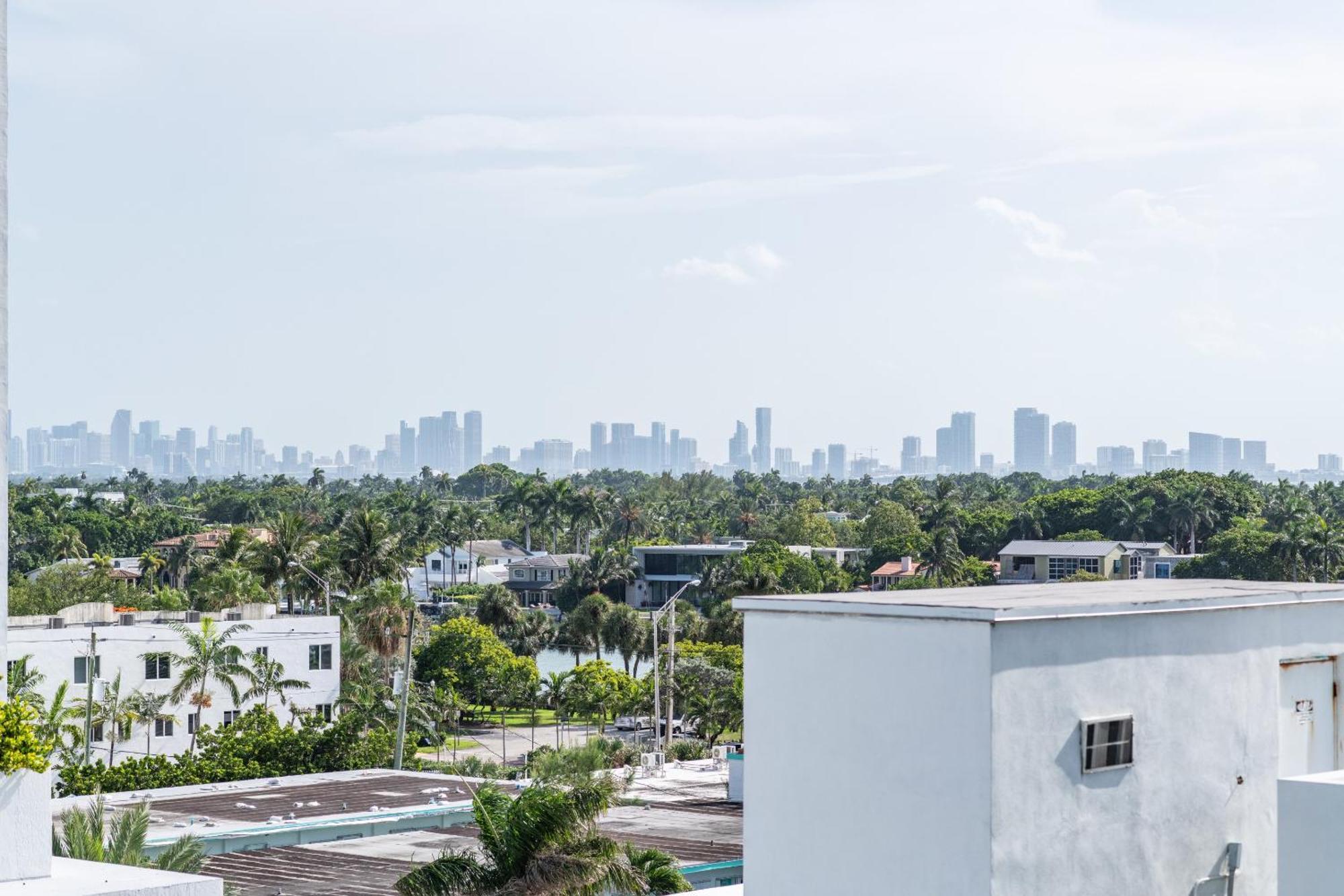 Bluebird Suites Monte Carlo Miami Beach Cameră foto